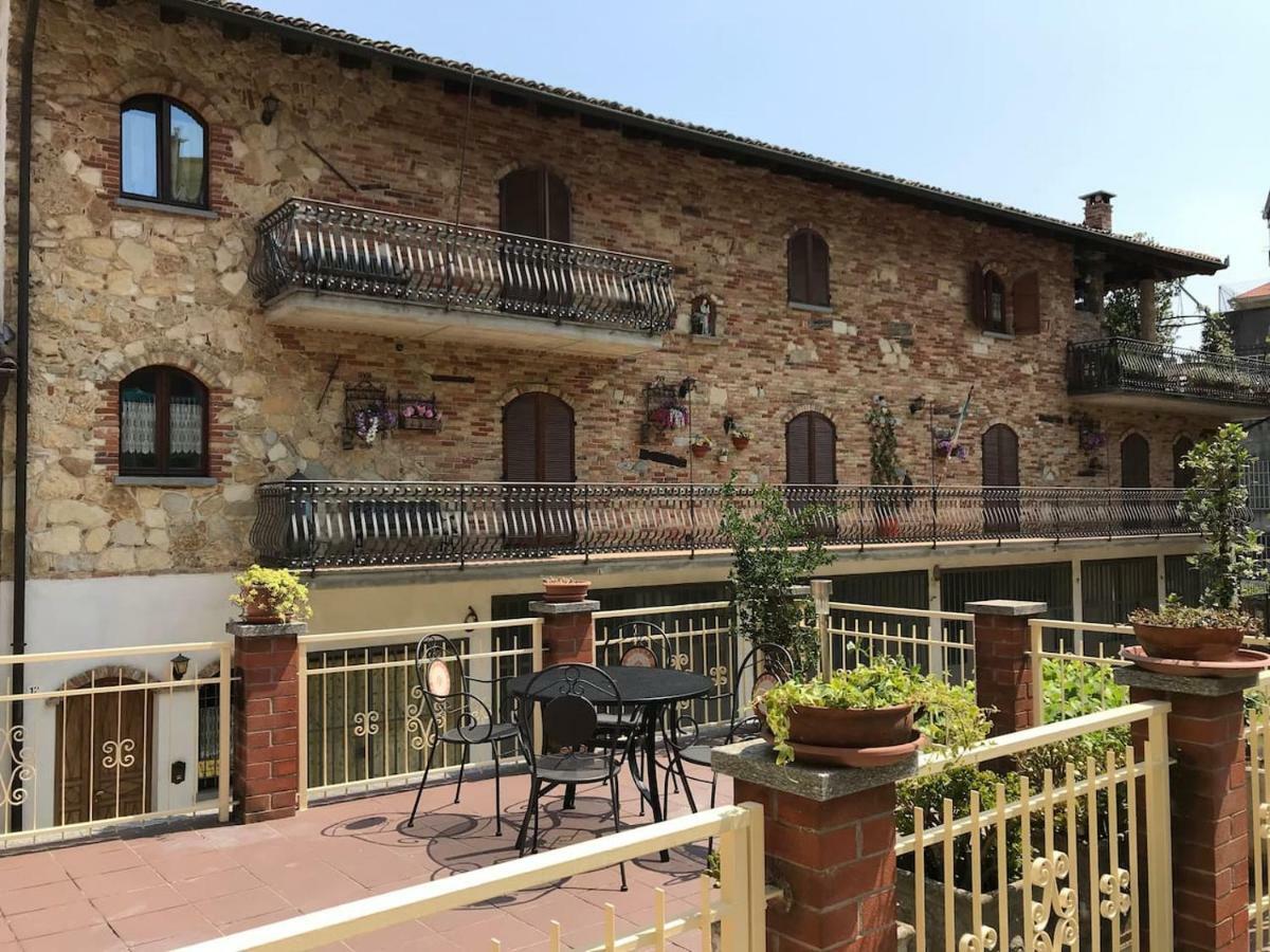 Villa Dalle Sorelle à Moncalvo Extérieur photo